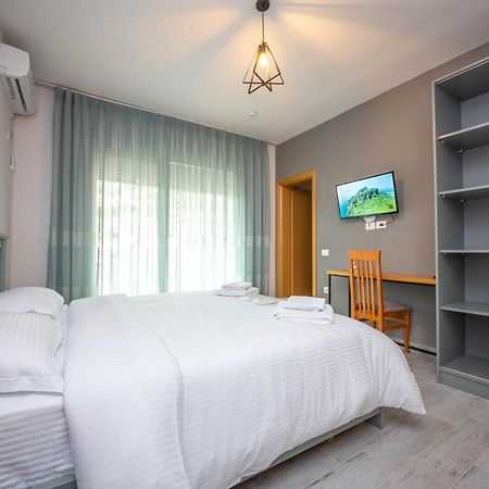 Vlorë Aerial Hotel & Spa מראה חיצוני תמונה