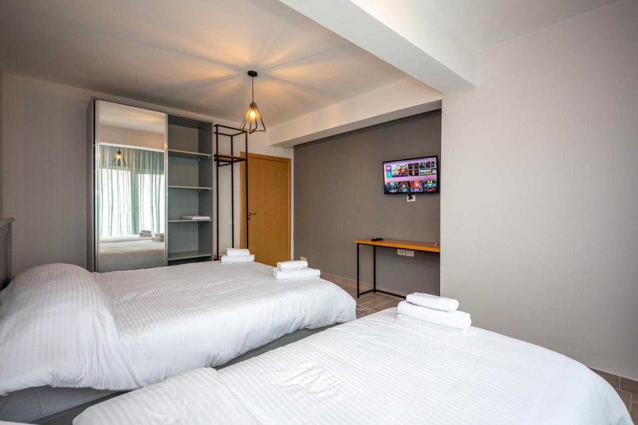 Vlorë Aerial Hotel & Spa מראה חיצוני תמונה