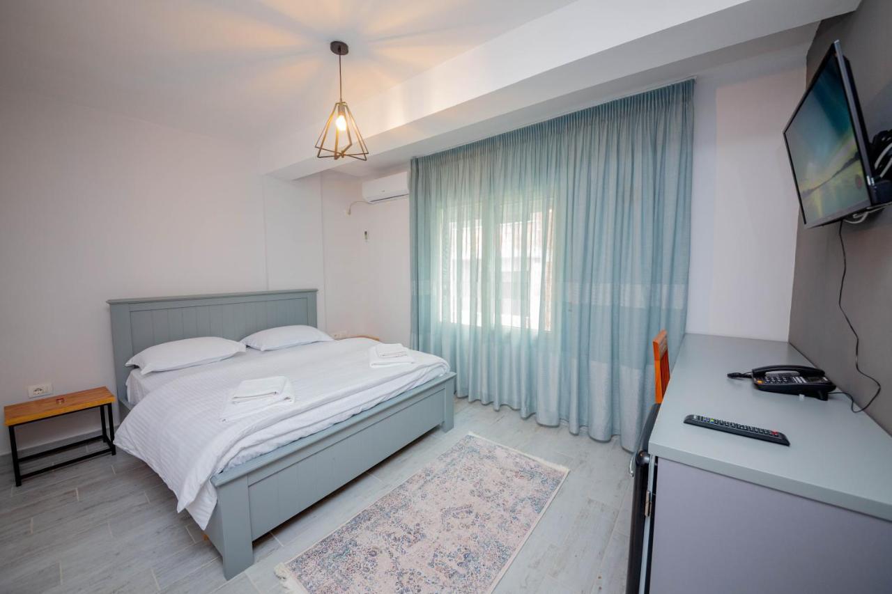 Vlorë Aerial Hotel & Spa מראה חיצוני תמונה