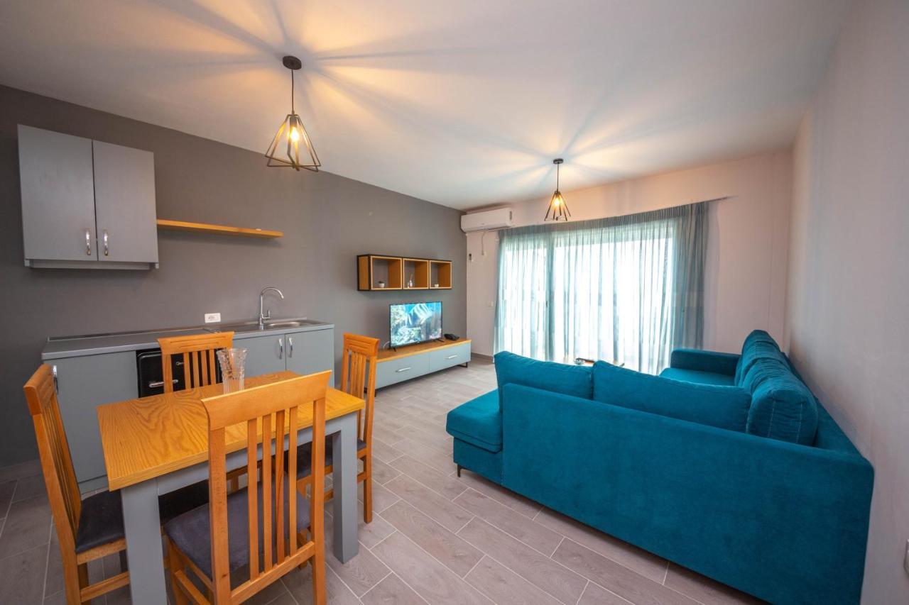 Vlorë Aerial Hotel & Spa מראה חיצוני תמונה