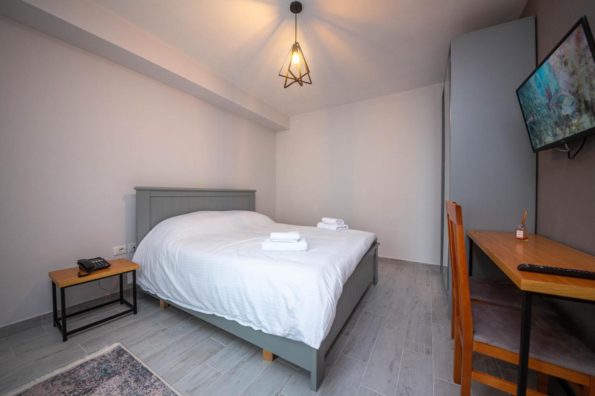 Vlorë Aerial Hotel & Spa מראה חיצוני תמונה