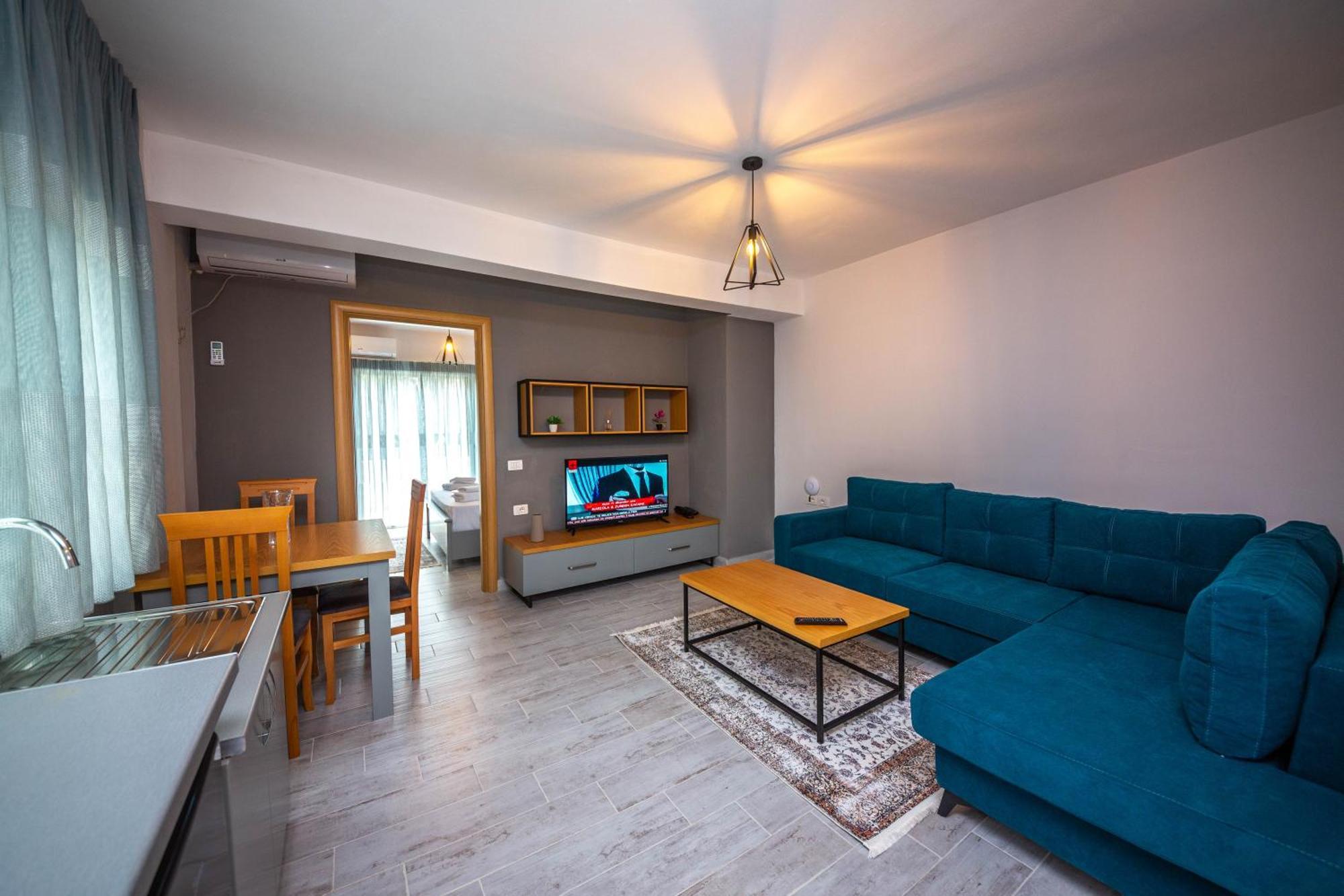 Vlorë Aerial Hotel & Spa מראה חיצוני תמונה
